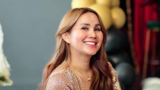 Di Depan Kakbah Pakai Gamis Wanita, Gabby Vesta Minta Isa Zega Ditangkap